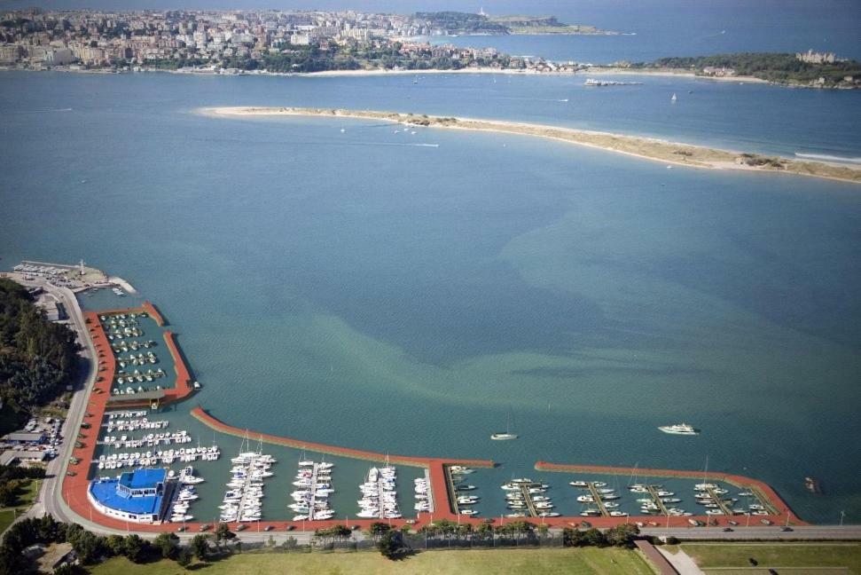 Vila Casa Bahia Santander Pedreña Exteriér fotografie
